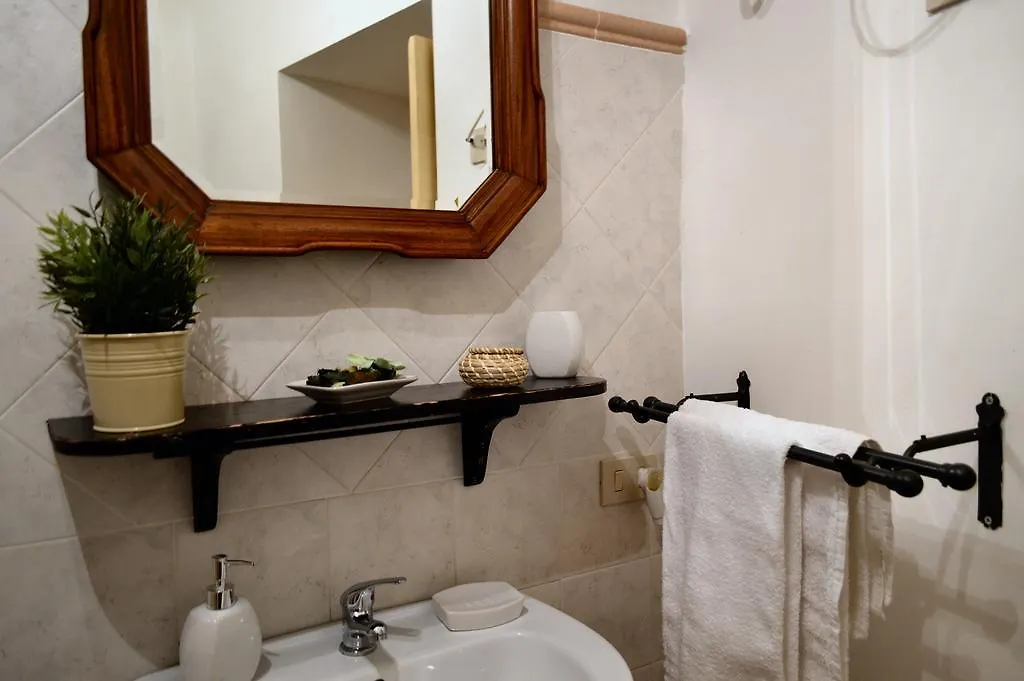 Bed & Breakfast Bed and Breakfast Real teatro Umberto I Palermo Italia