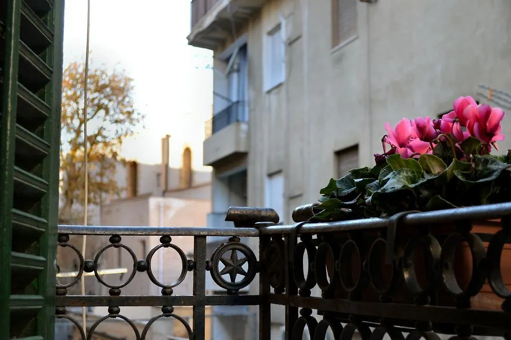 Bed and Breakfast Real teatro Umberto I Palermo Bed & Breakfast