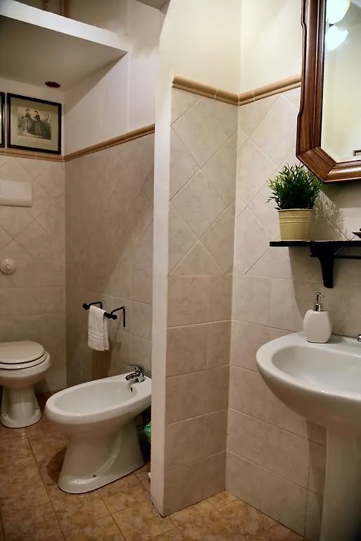 Bed and Breakfast Real teatro Umberto I Palermo Bed & Breakfast