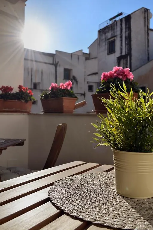Bed & Breakfast Bed and Breakfast Real teatro Umberto I Palermo